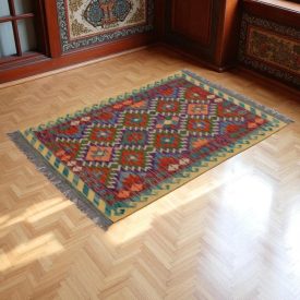   Kézi szövésű Kilim szőnyeg Chobi 150x101 kézi szövésű etnikai kilim