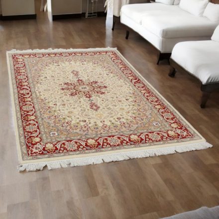 Isfahan szőnyeg 136x214 kézi csomózású perzsa szőnyeg a nappaliba