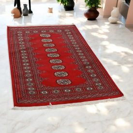   Pakisztáni szőnyeg bordó Bukhara 92x160 kézi csomózású szőnyeg