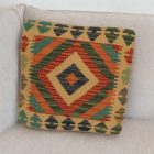 Keleti párna 45x45 kézi készítésű Kilim párnahuzat